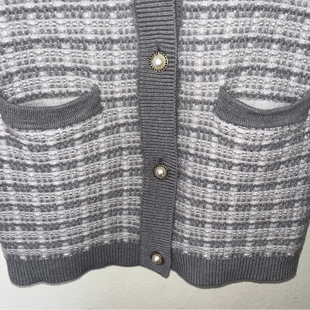 Aritzia | Babaton 100% Merino Wool Lacer Grey/White Cardigan Size S